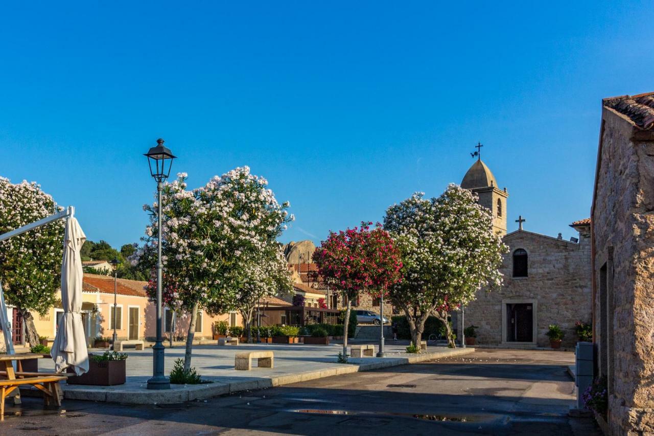 Petra Sarda Appartement San Pantaleo Buitenkant foto